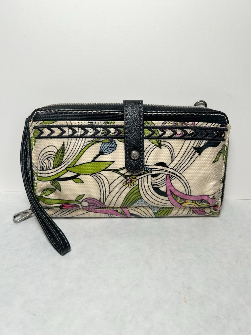 Sakroots Artist Circle Smartphone Wristlet Wallet Floral and Bird Print